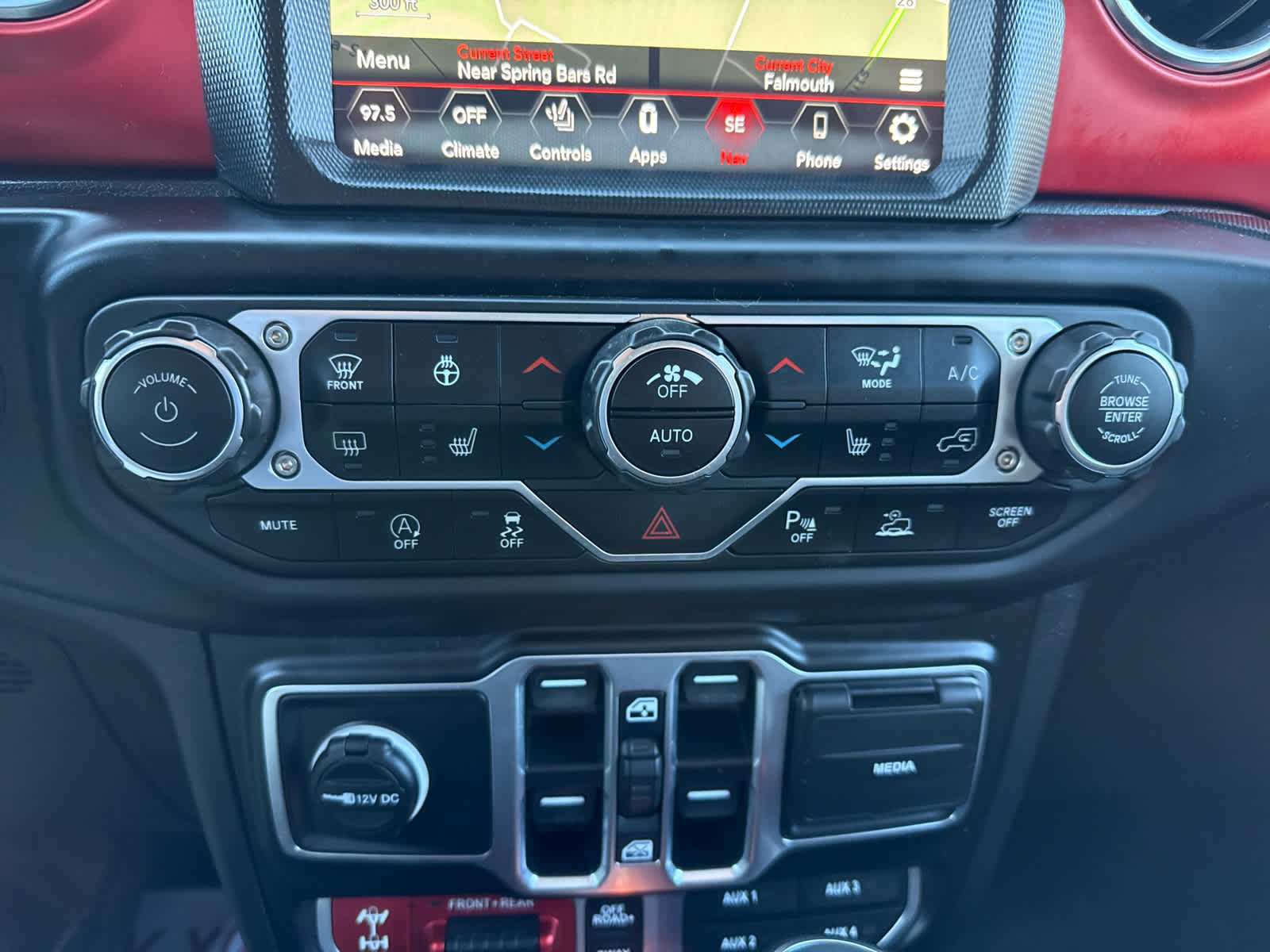 2021 Jeep Gladiator Rubicon photo 13