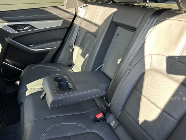 2026 Jaguar F-PACE P250 R-Dynamic S photo 25