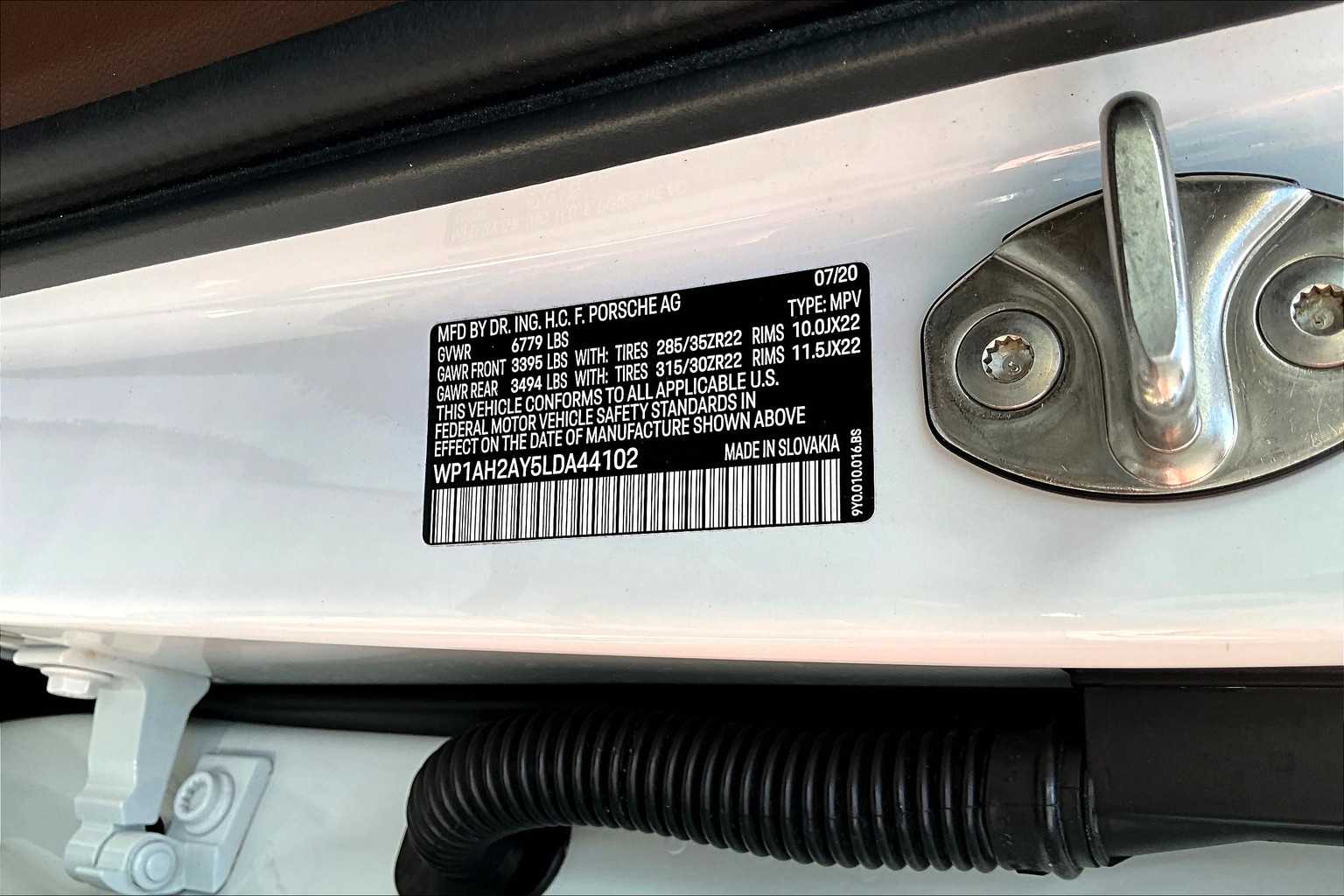 2020 Porsche Cayenne Turbo S E-Hybrid photo 22