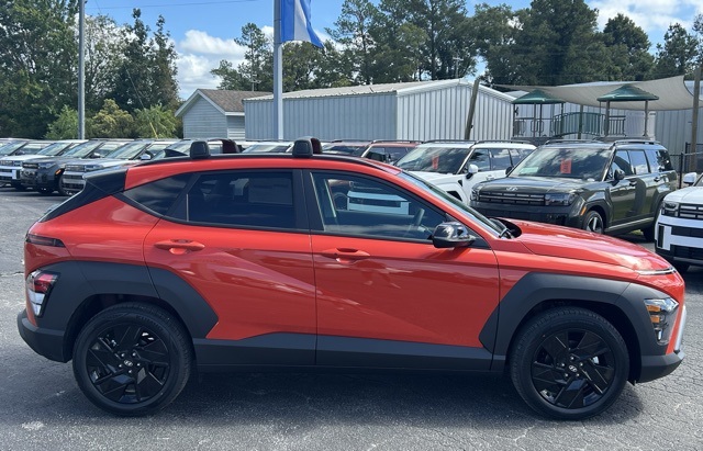 2026 Hyundai Kona SEL photo 2
