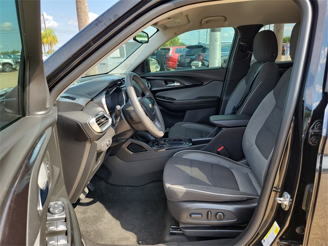 2023 Chevrolet Trailblazer LT photo 9