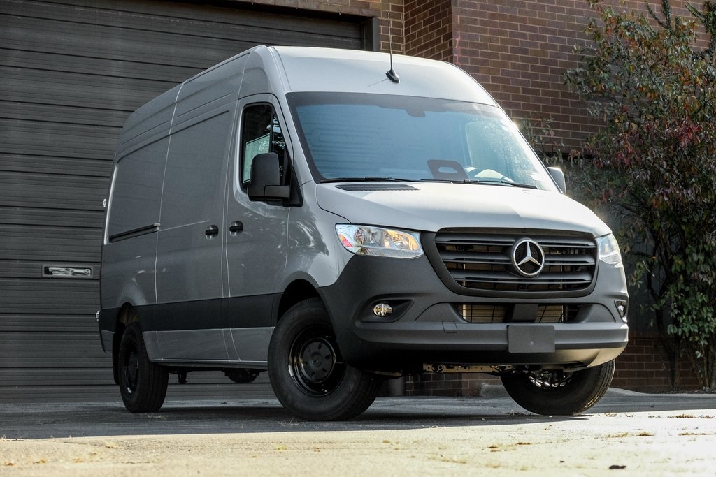2026 Mercedes-Benz Sprinter Cargo Van Base's photo