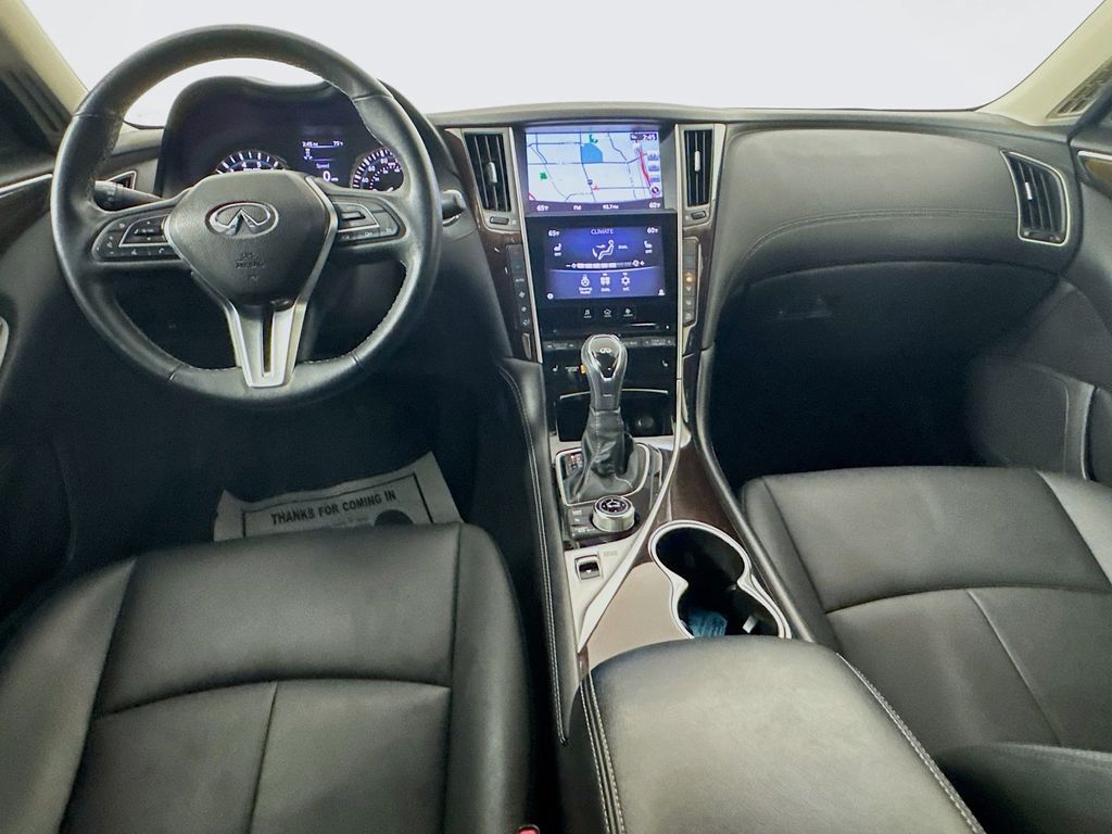2018 Infiniti Q50 3.0t LUXE photo 24