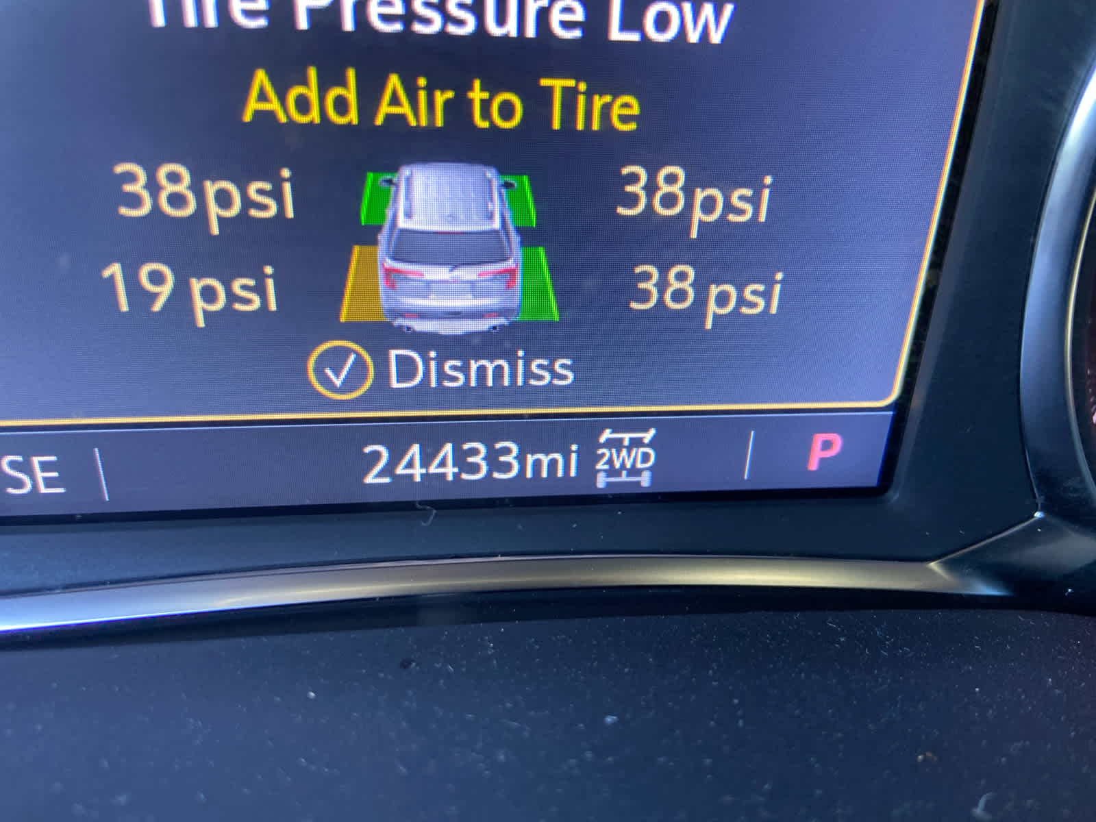 2023 Gmc Acadia AT4 photo 27