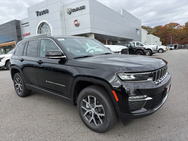 2025 Jeep Grand Cherokee Limited's photo