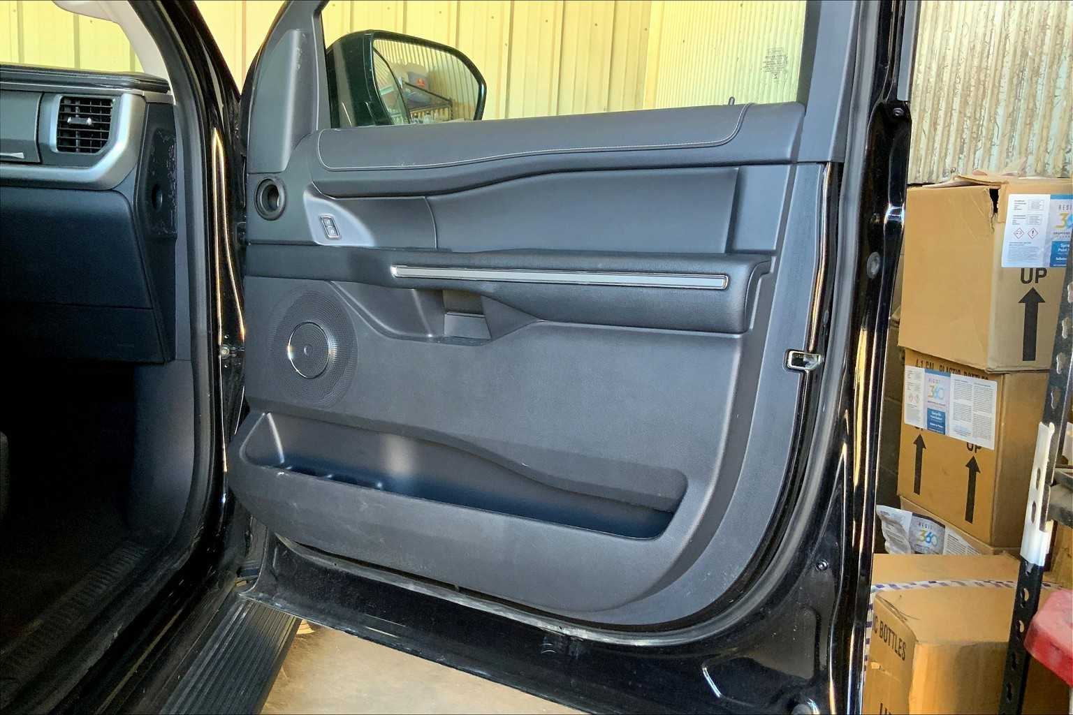 2024 Ford Expedition XLT photo 21