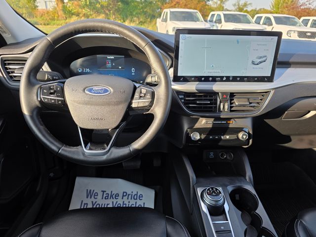 2023 Ford Escape Platinum photo 29