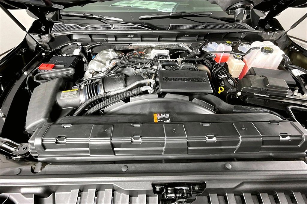 2026 Gmc Sierra HD SLT photo 2