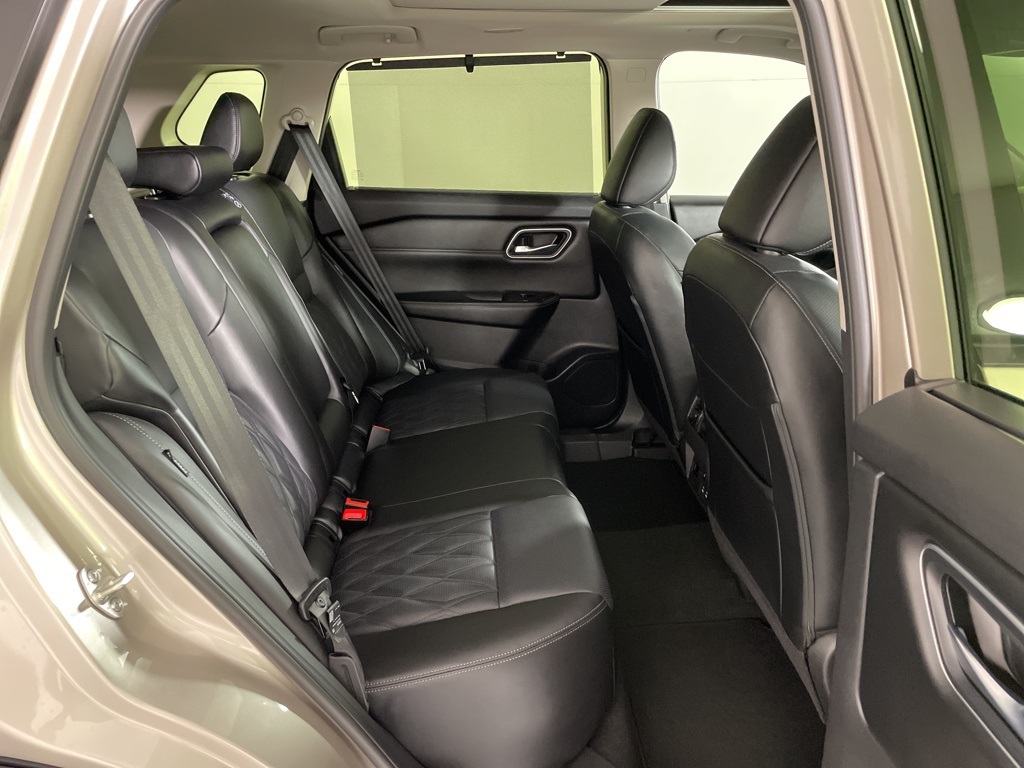 2026 Nissan Rogue Platinum photo 42