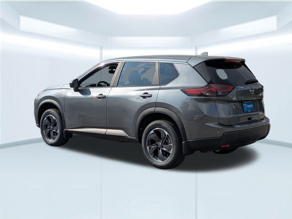 2026 Nissan Rogue SV photo 2