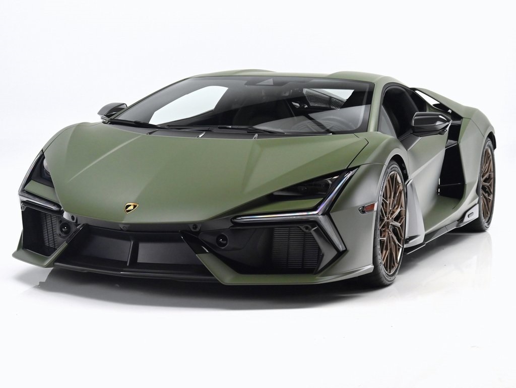 2025 Lamborghini Revuelto Base's photo