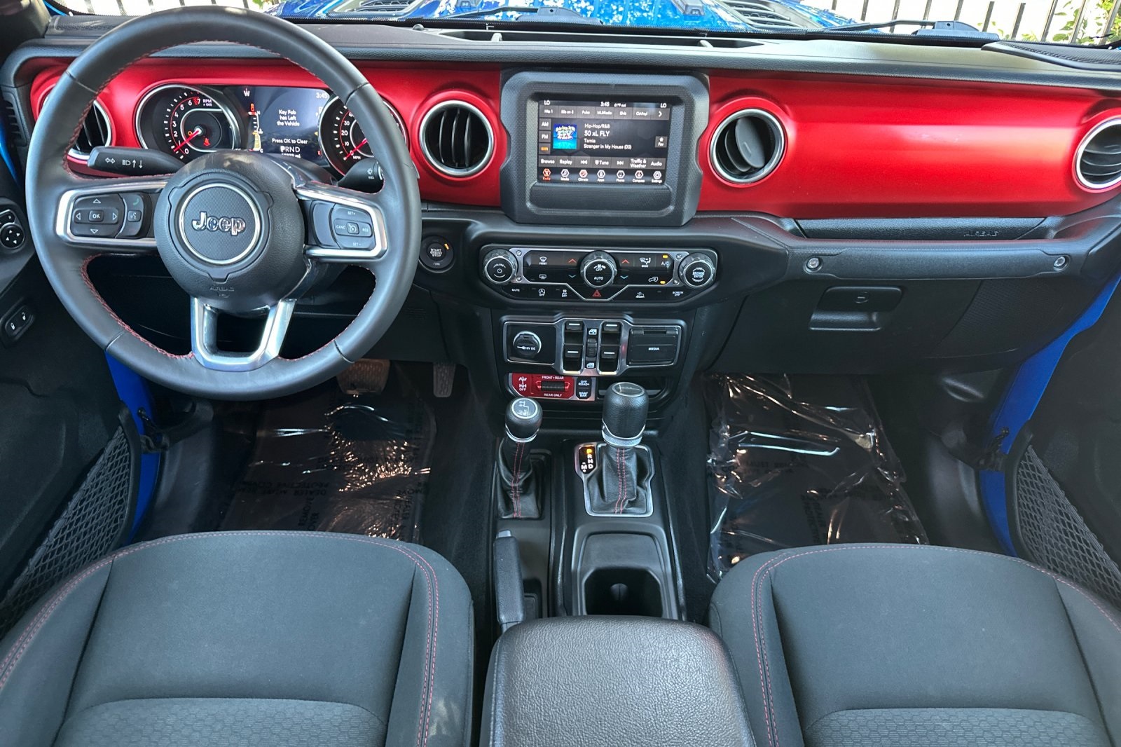 2020 Jeep Gladiator Rubicon photo 13