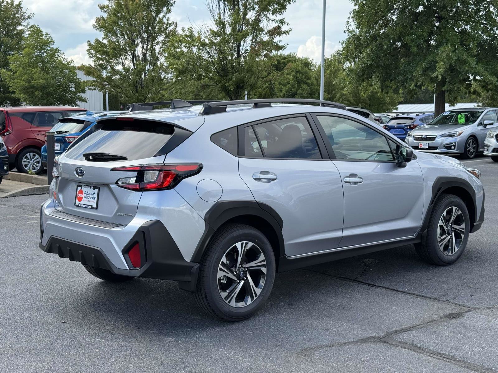 2025 Subaru Crosstrek Premium photo 2