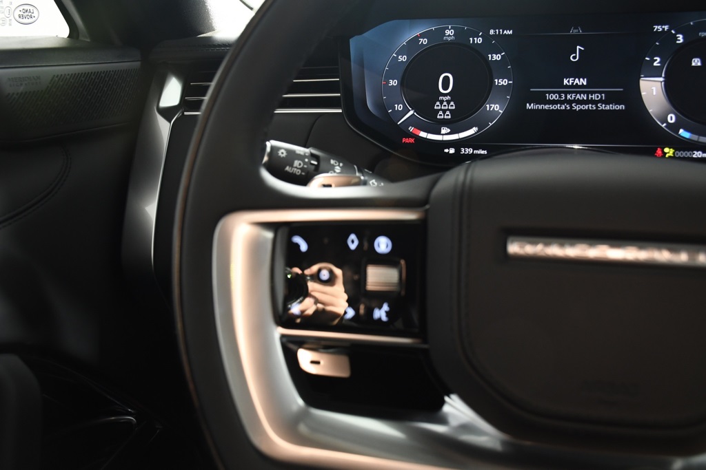 2025 Land Rover Range Rover Autobiography photo 27