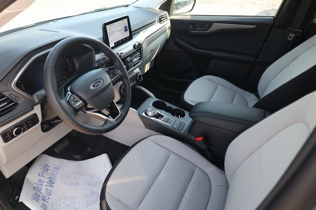 2025 Ford Escape Active photo 3