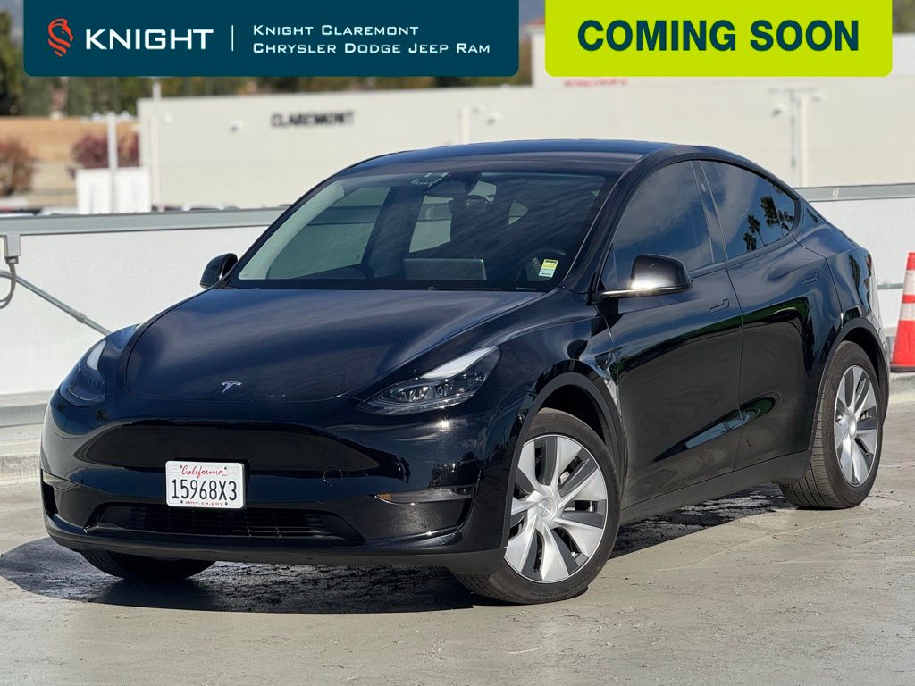 2024 Tesla Model Y Long Range's photo