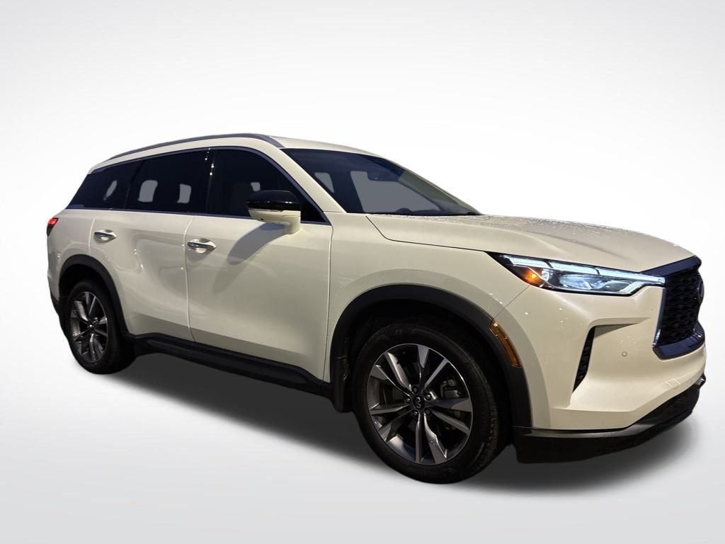 2024 INFINITI QX60 LUXE's photo