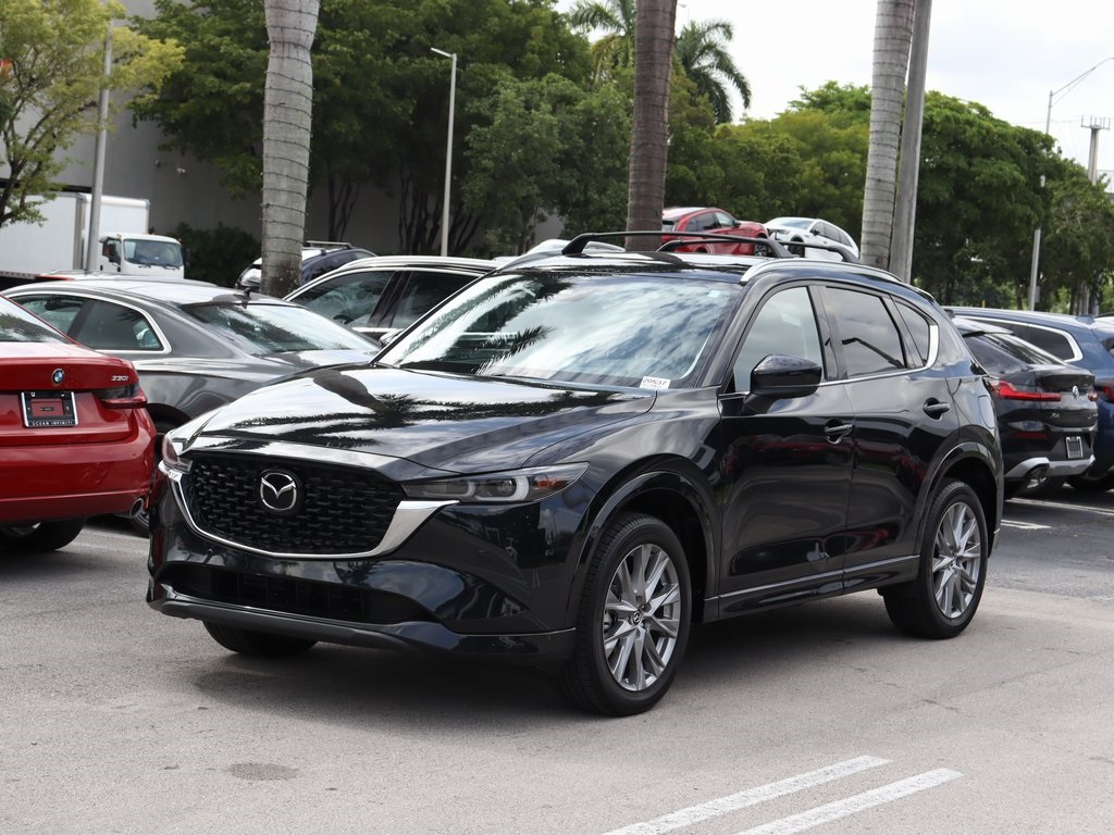 2025 Mazda CX-5 S Premium Plus package's photo
