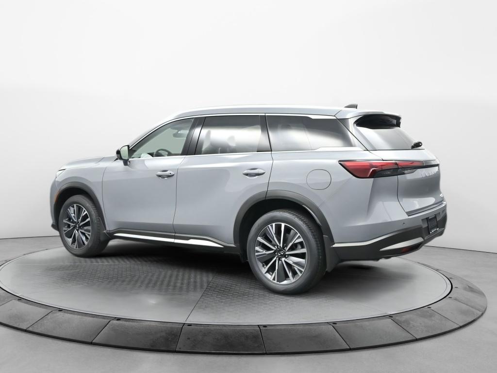 2026 Infiniti QX60 Luxe photo 4