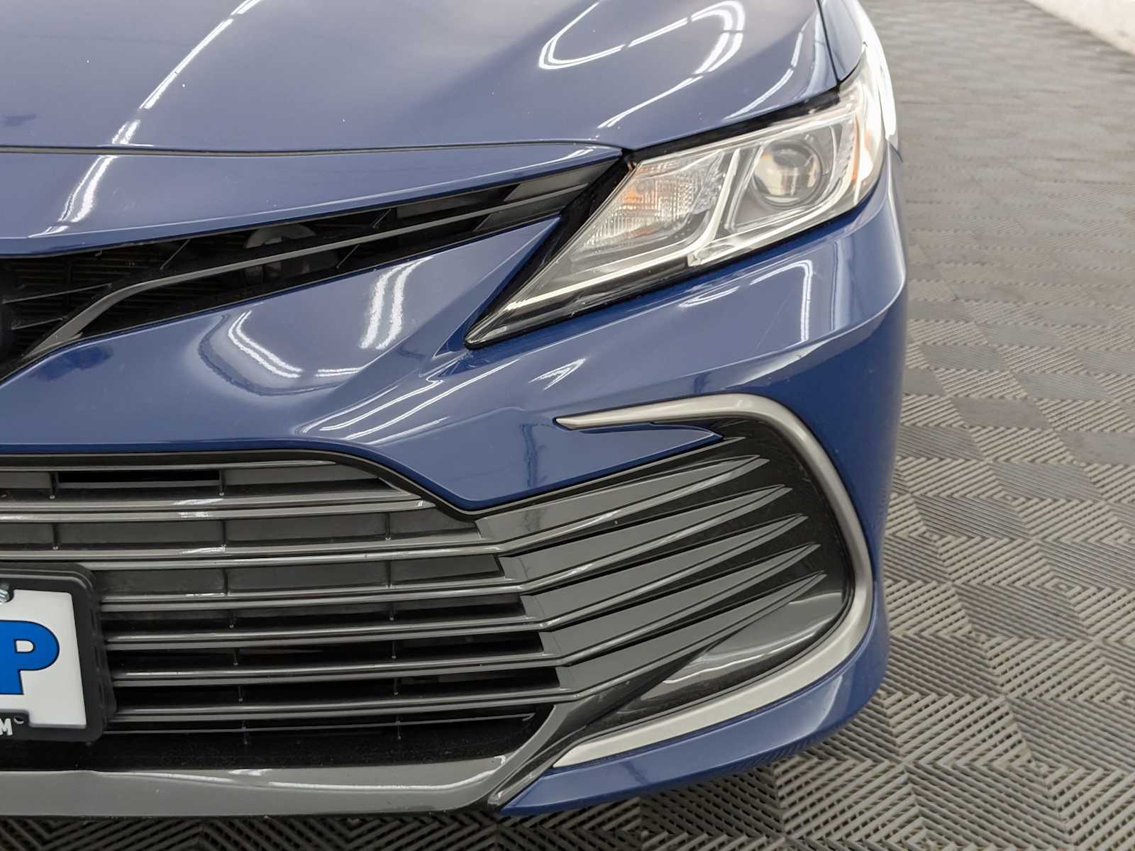 2024 Toyota Camry LE photo 10