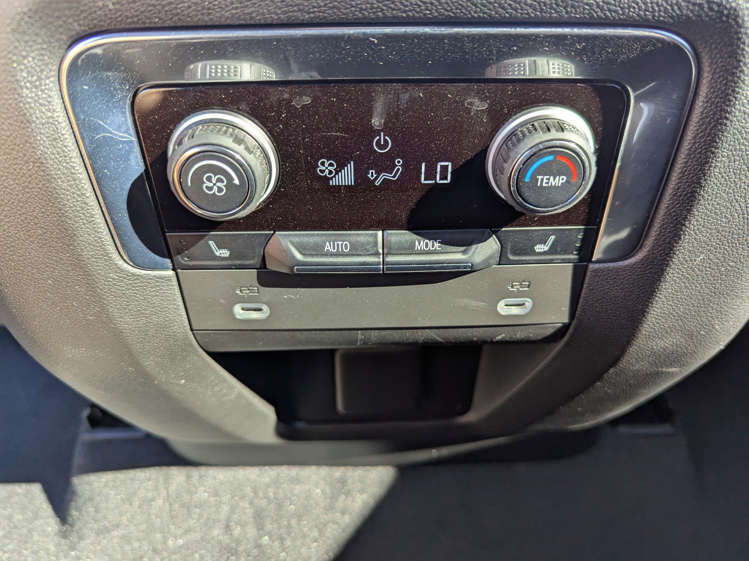 2023 Chevrolet Tahoe High Country photo 20
