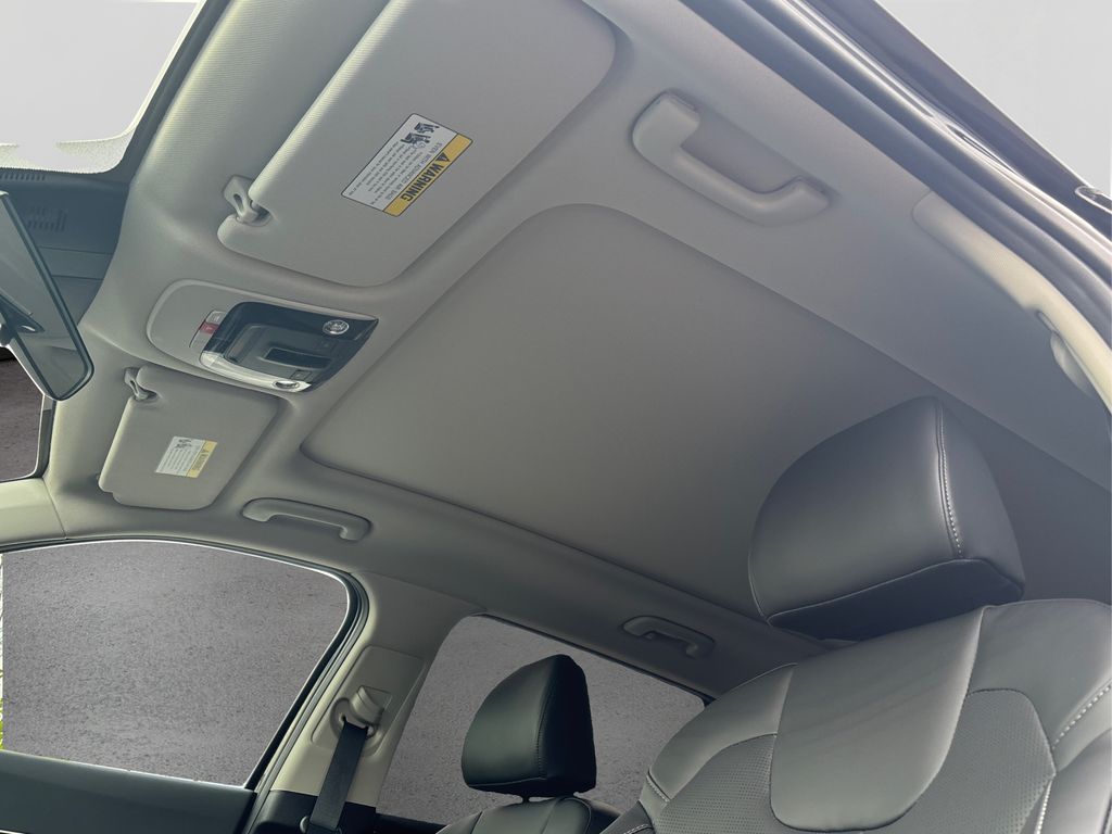 2026 Kia Sorento S photo 12