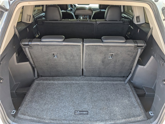 2021 Volkswagen Atlas V6 SE Technology R-Line photo 10