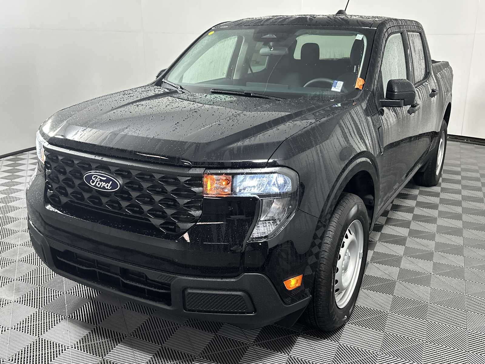 2025 Ford Maverick XL photo 3