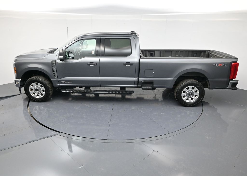 2024 Ford F-250 photo 42