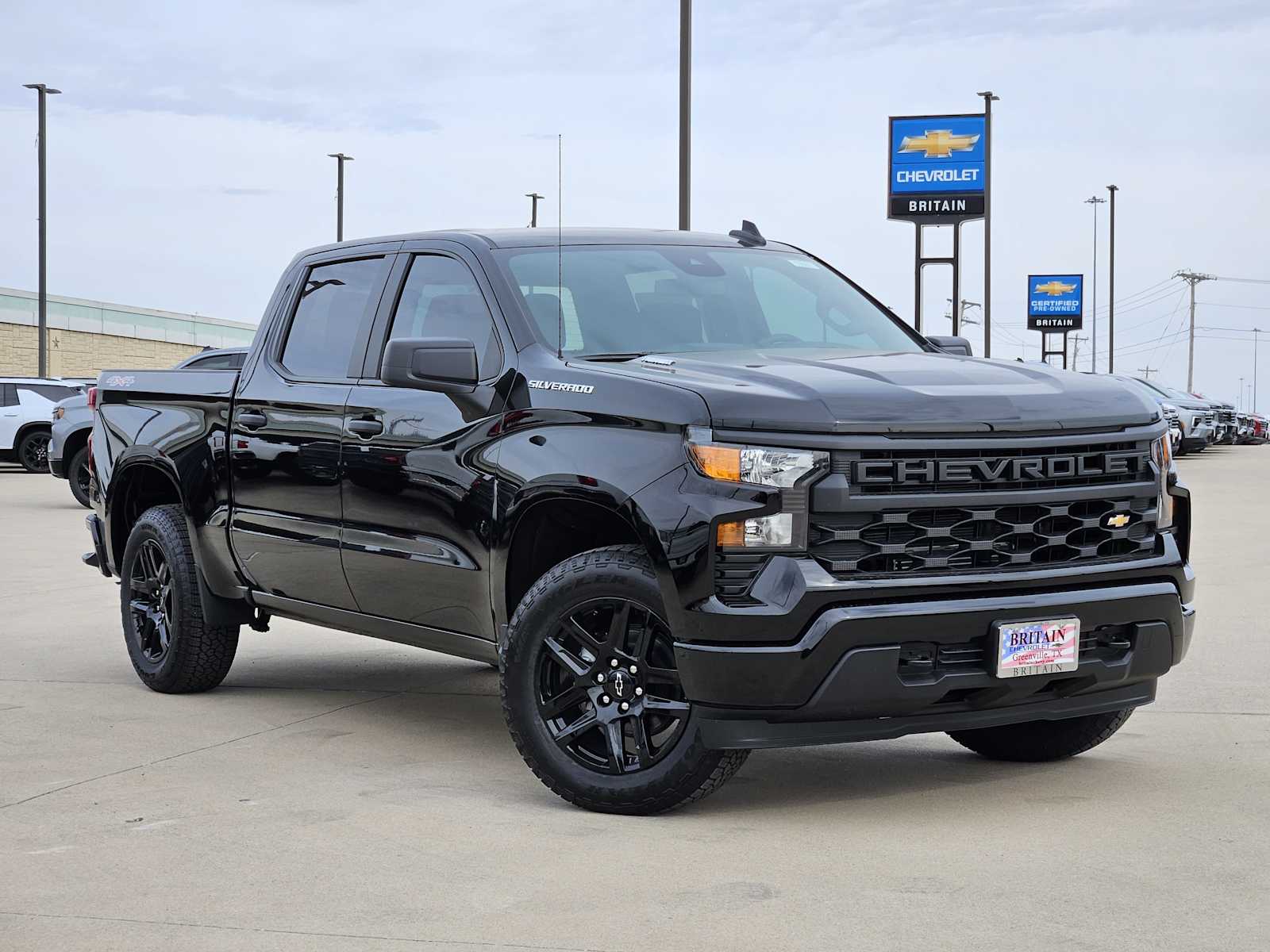 2026 Chevrolet Silverado 1500 Custom's photo