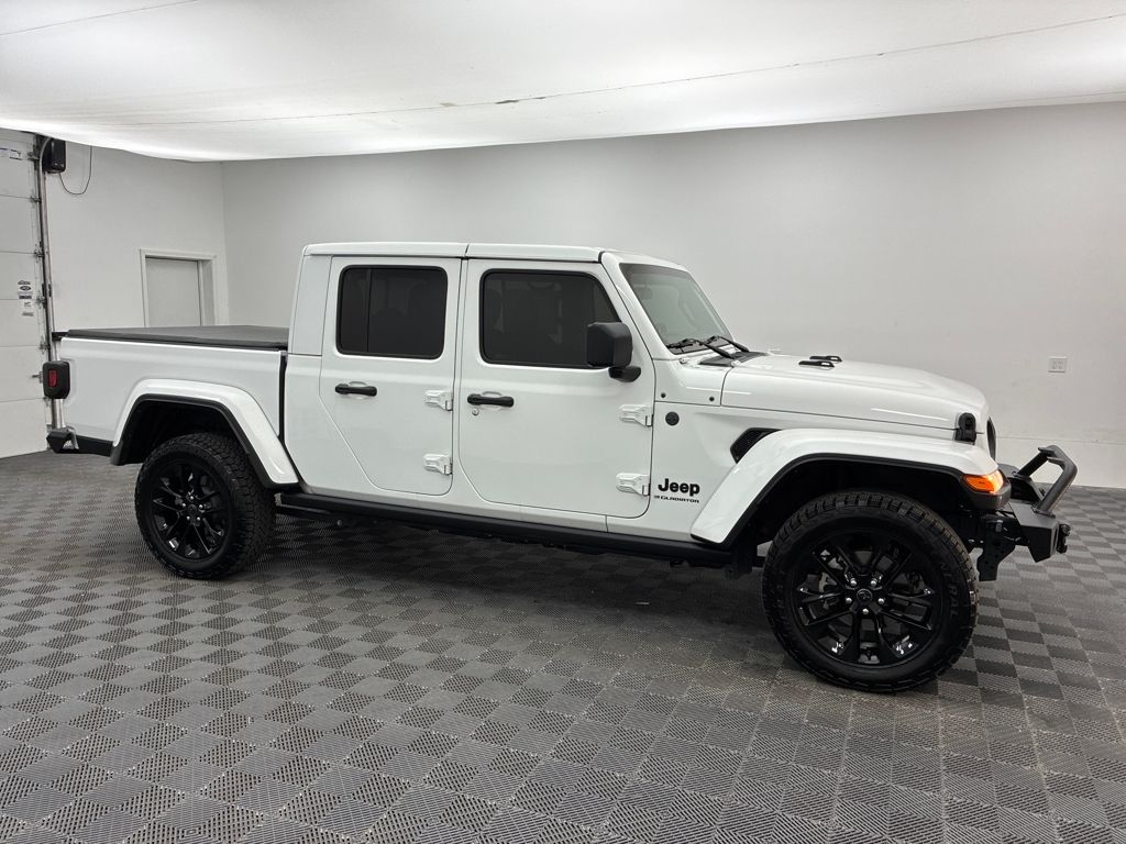2024 Jeep Gladiator Sport photo 8
