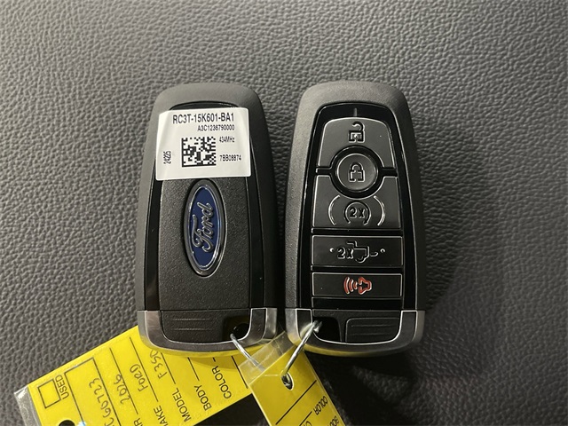 2026 Ford F-350 XLT photo 32