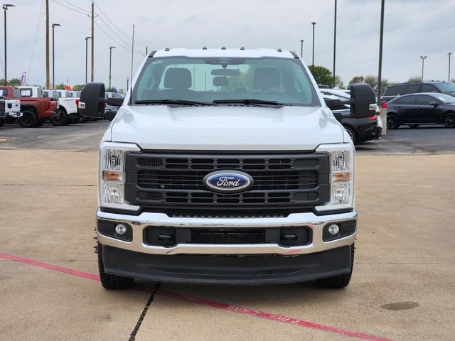2024 Ford F-350 XL photo 3