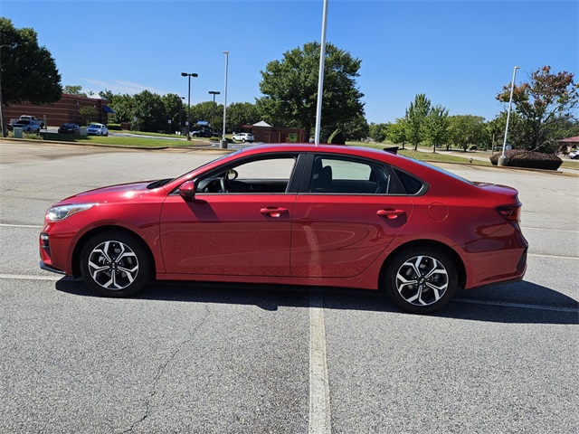 2021 Kia Forte LXS photo 4