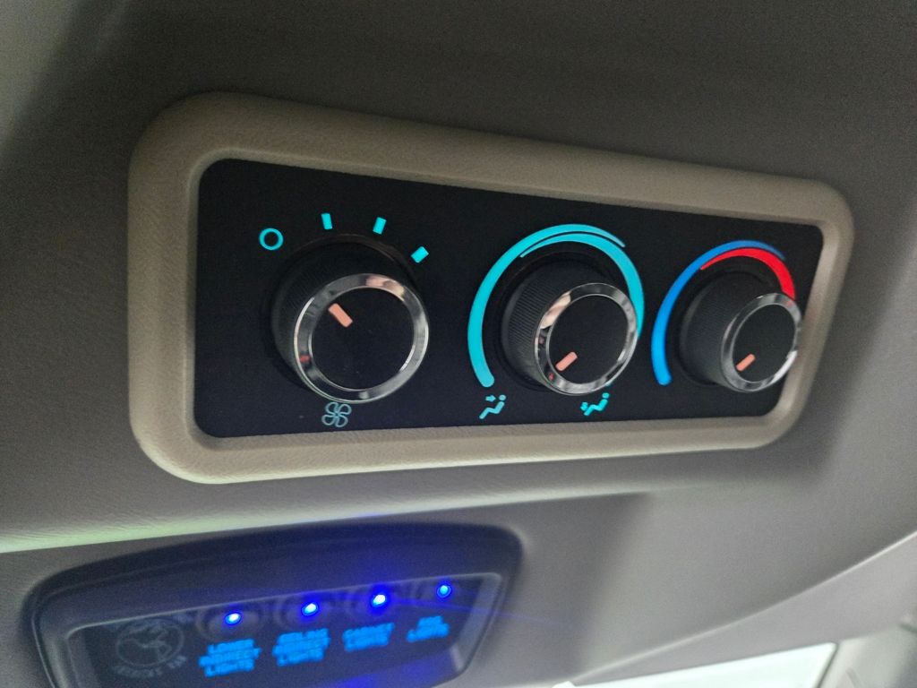 2023 Gmc Savana 2500 Cargo photo 28
