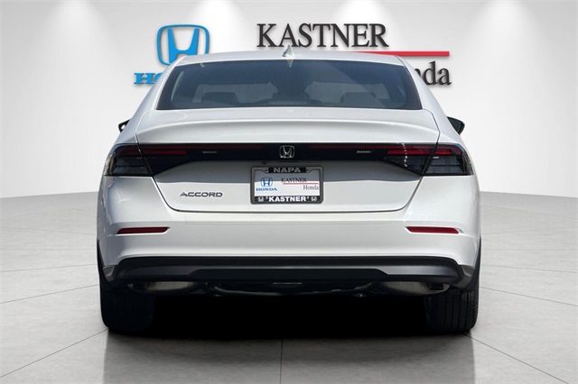 2025 Honda Accord 1.5T LX photo 4