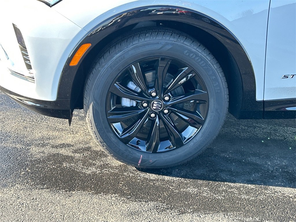 2026 BUICK ENVISTA - Image 10