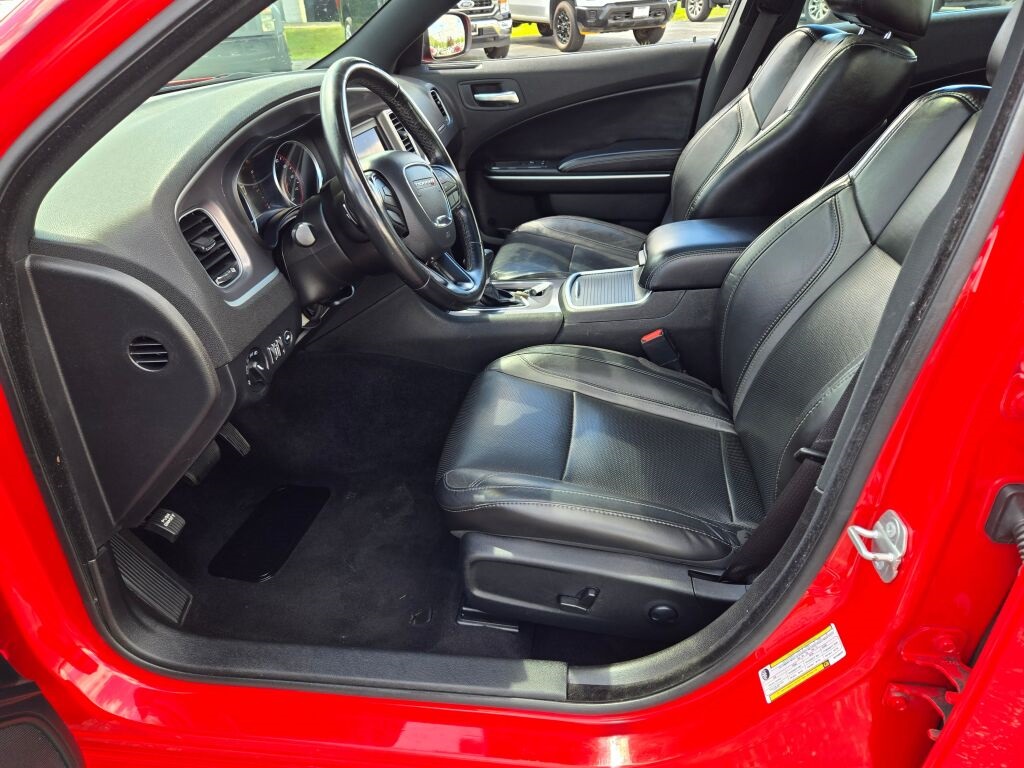 2022 Dodge Charger SXT photo 18