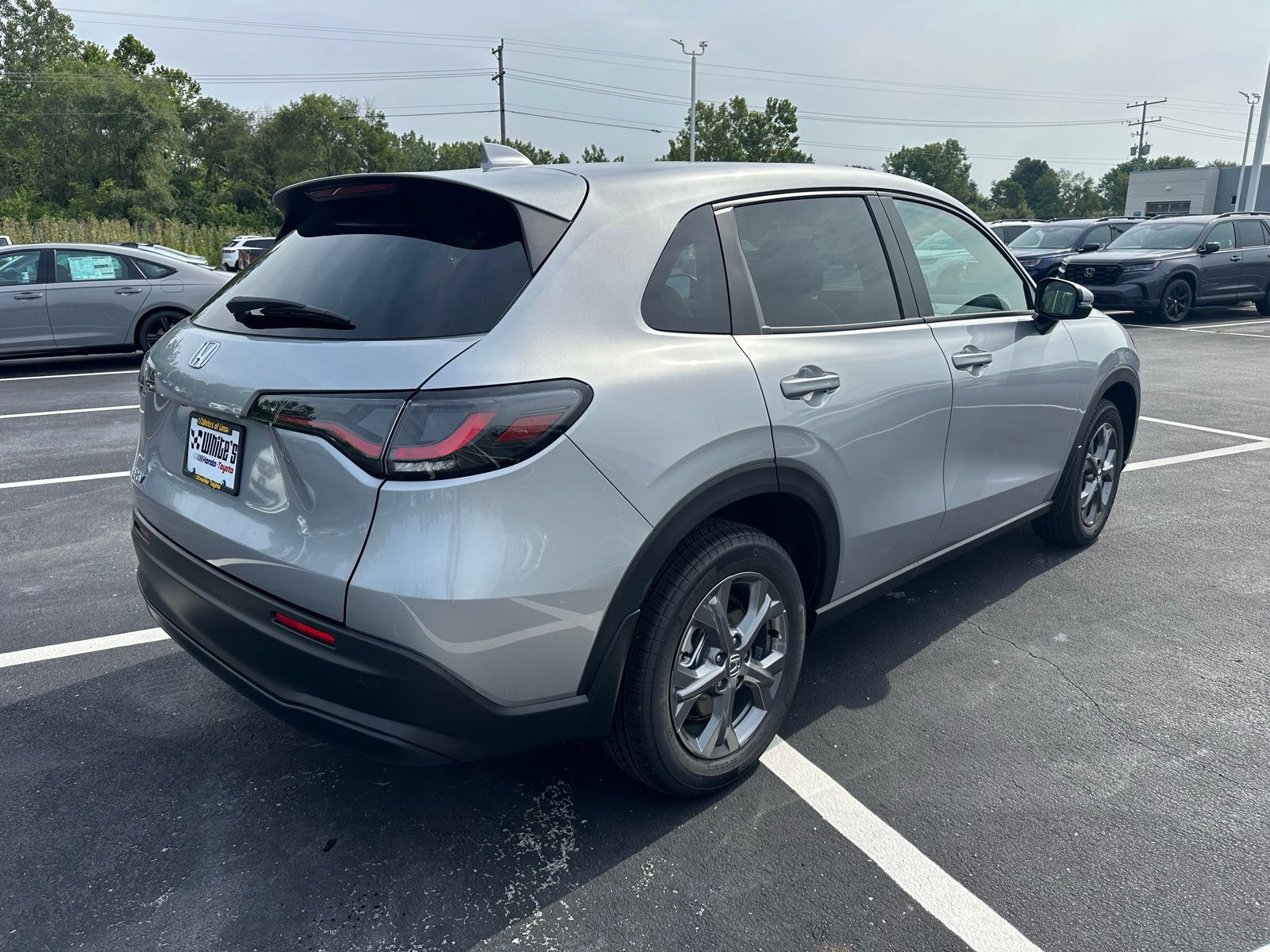 2026 Honda HR-V LX photo 5