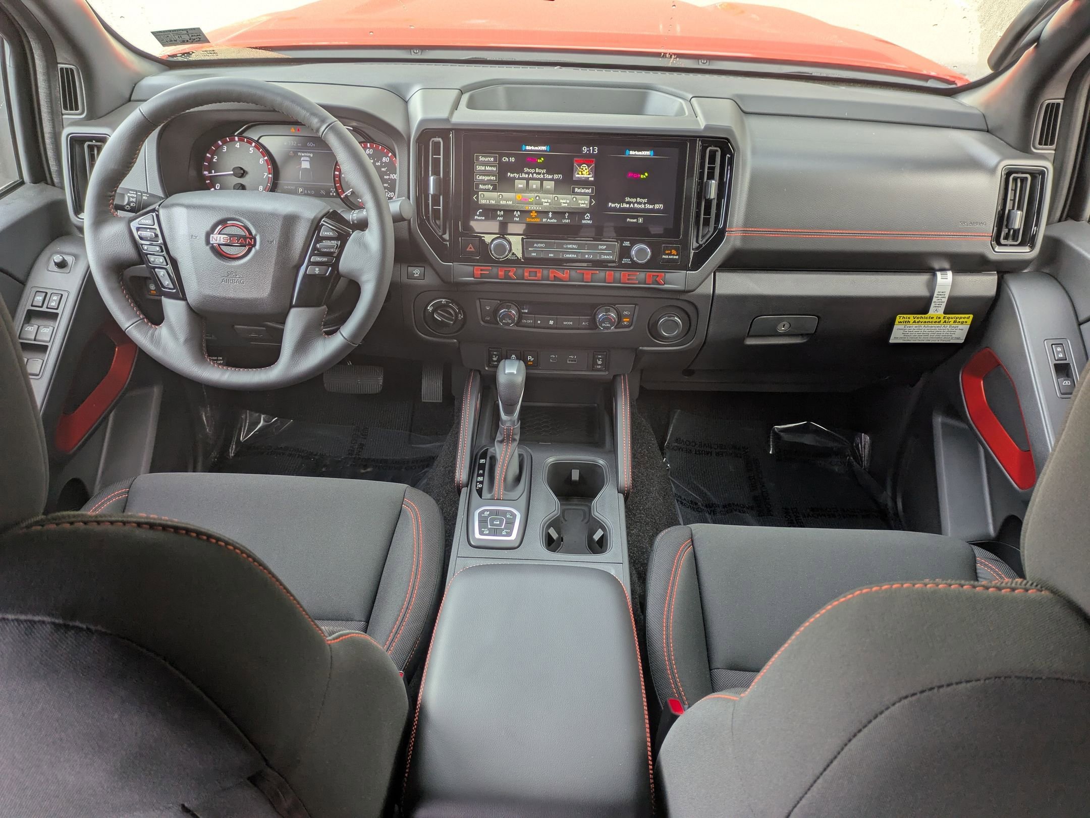 2026 Nissan Frontier PRO-4X photo 10