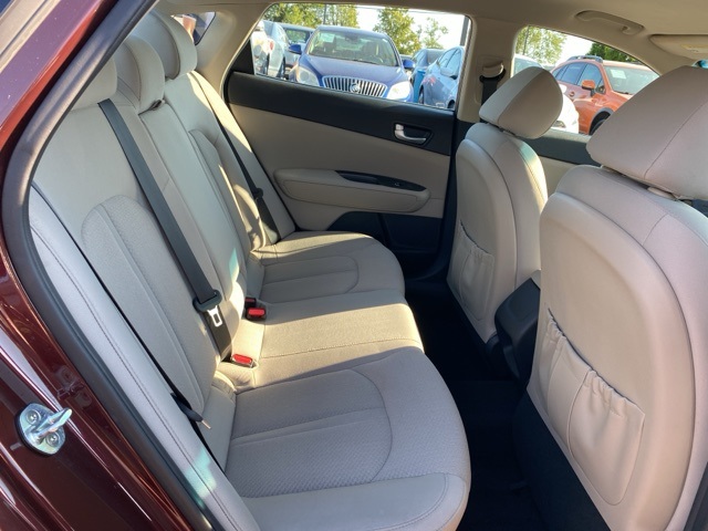 2016 Kia Optima LX photo 23