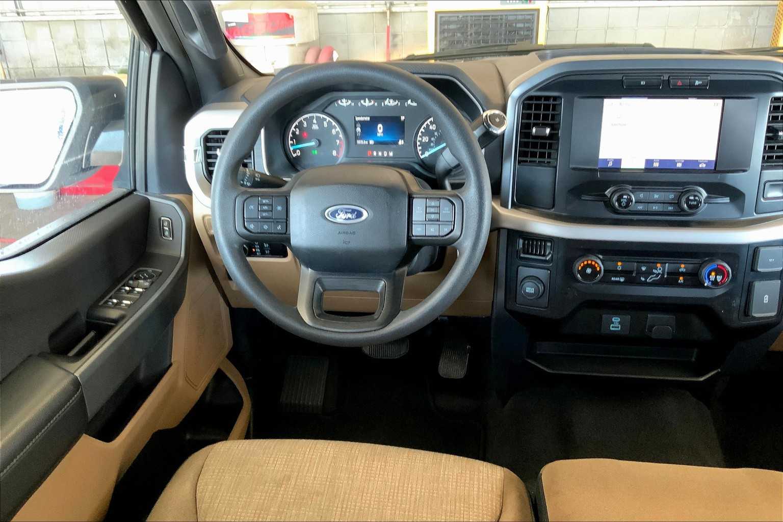 2023 Ford F-150 XLT photo 5
