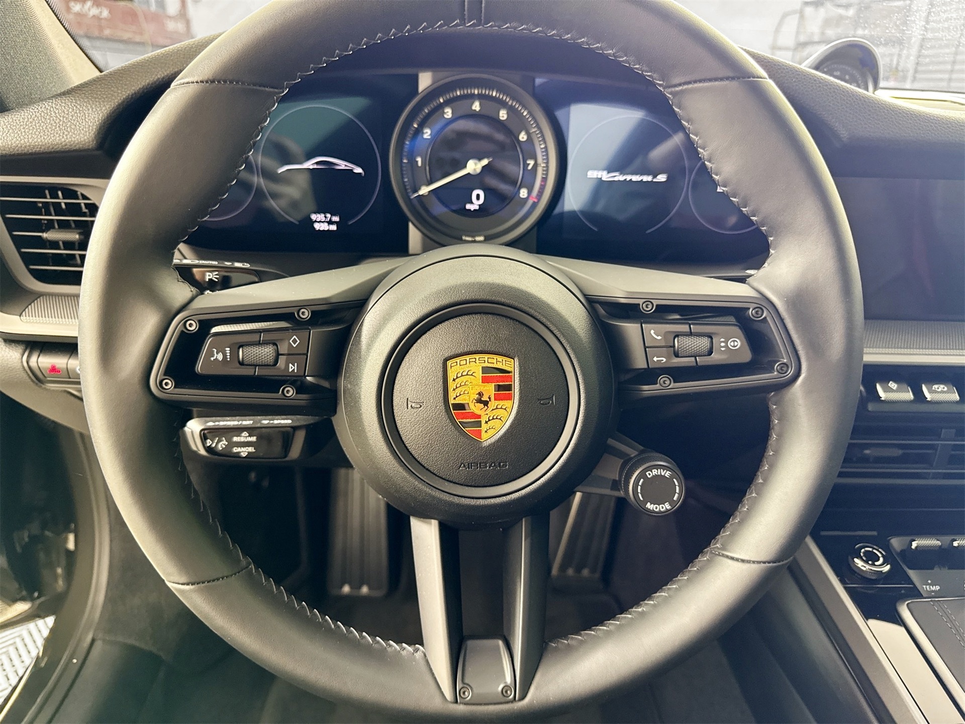 2024 Porsche 911 S photo 10