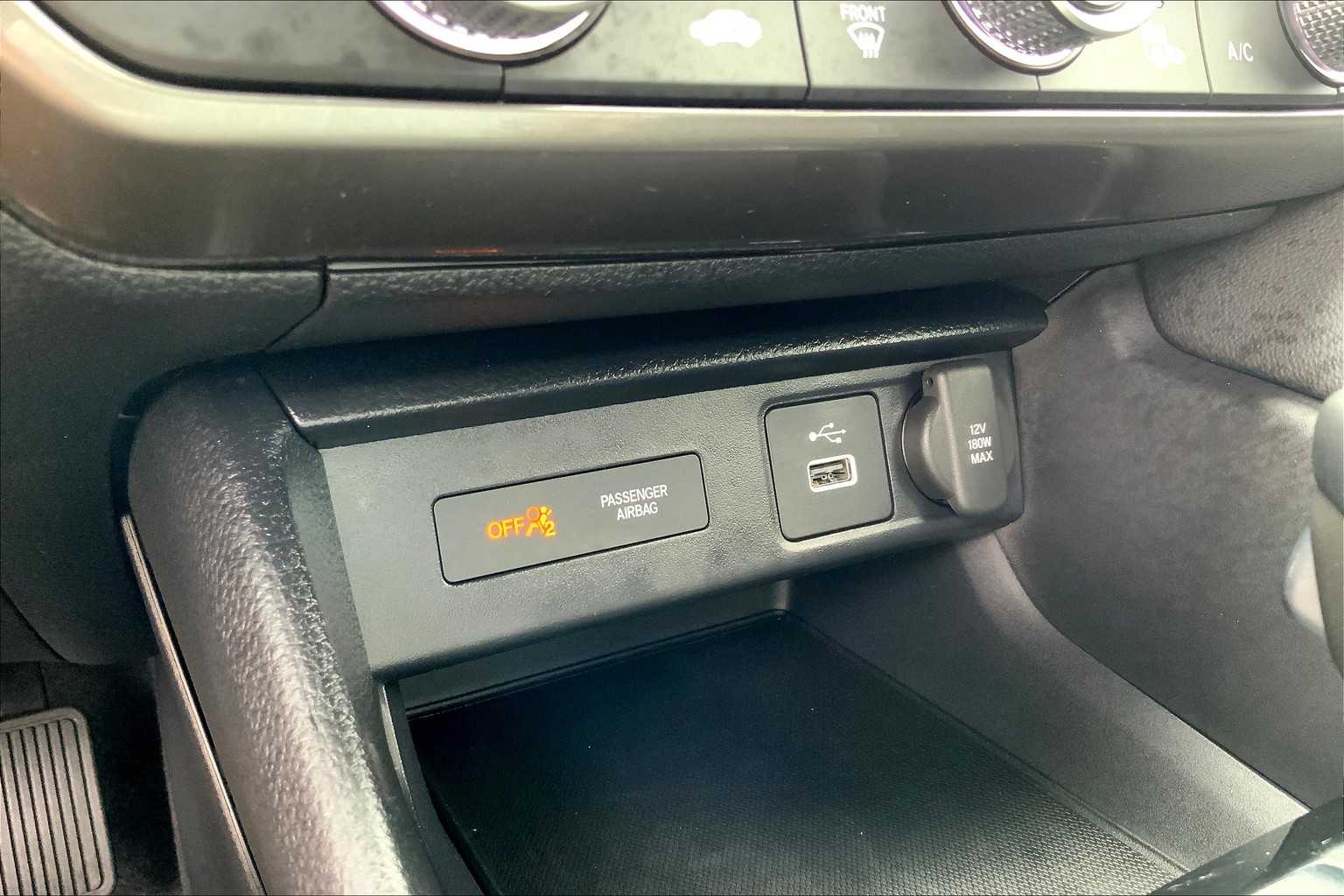 2025 Acura Integra Base photo 33