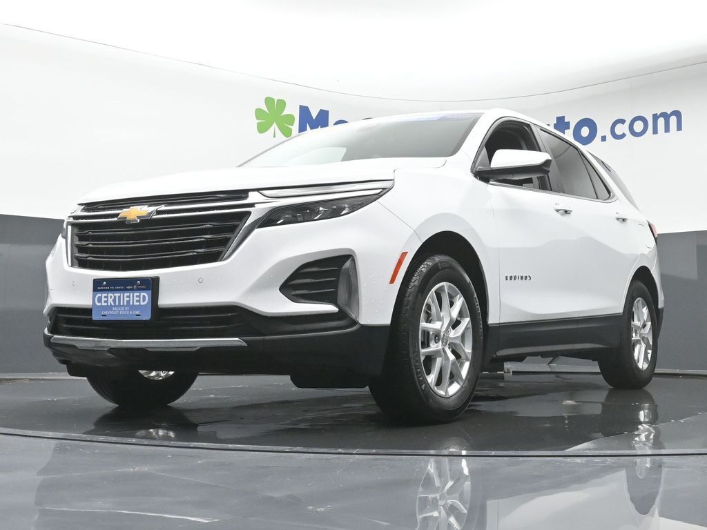 2024 Chevrolet Equinox LT photo 4
