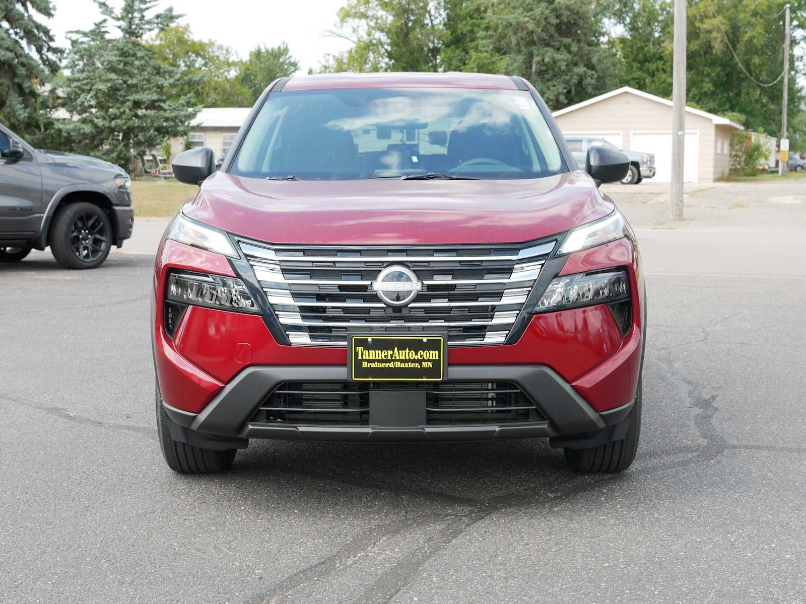 2026 Nissan Rogue S photo 2
