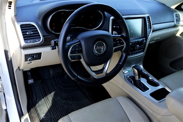 2017 Jeep Grand Cherokee Limited photo 9