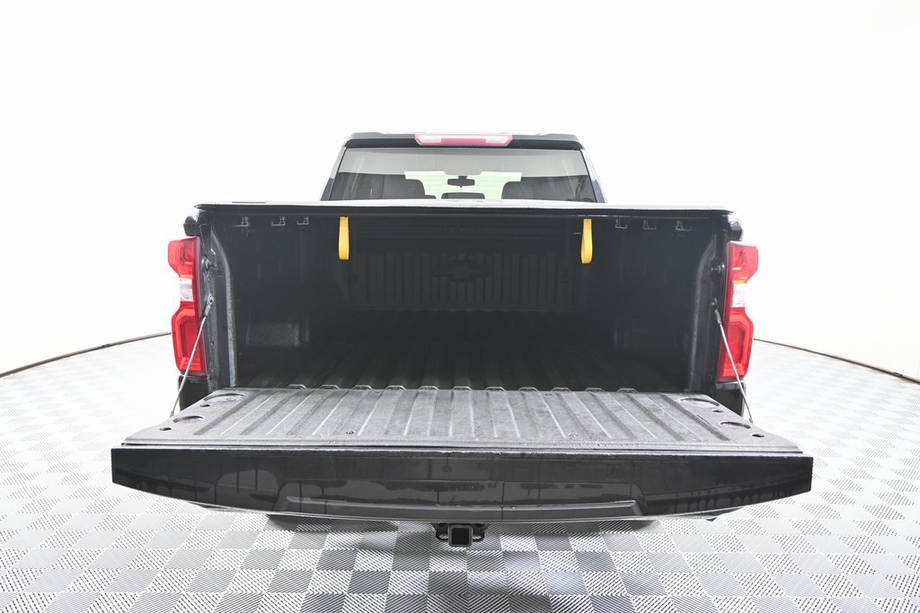 2020 Chevrolet Silverado 1500 Custom photo 4