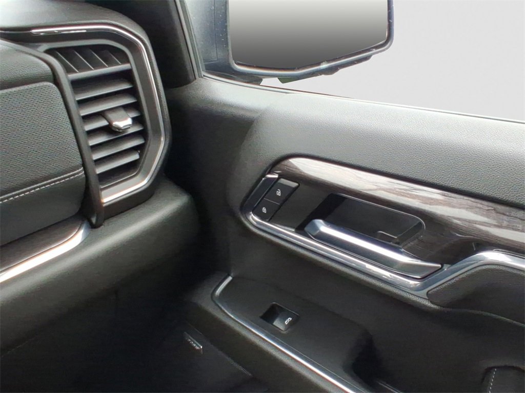 2023 Chevrolet Silverado 1500 LTZ photo 17