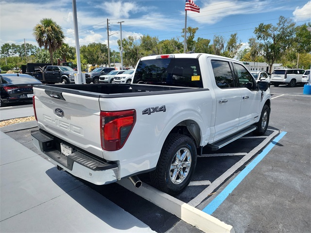 2024 Ford F-150 XLT photo 2